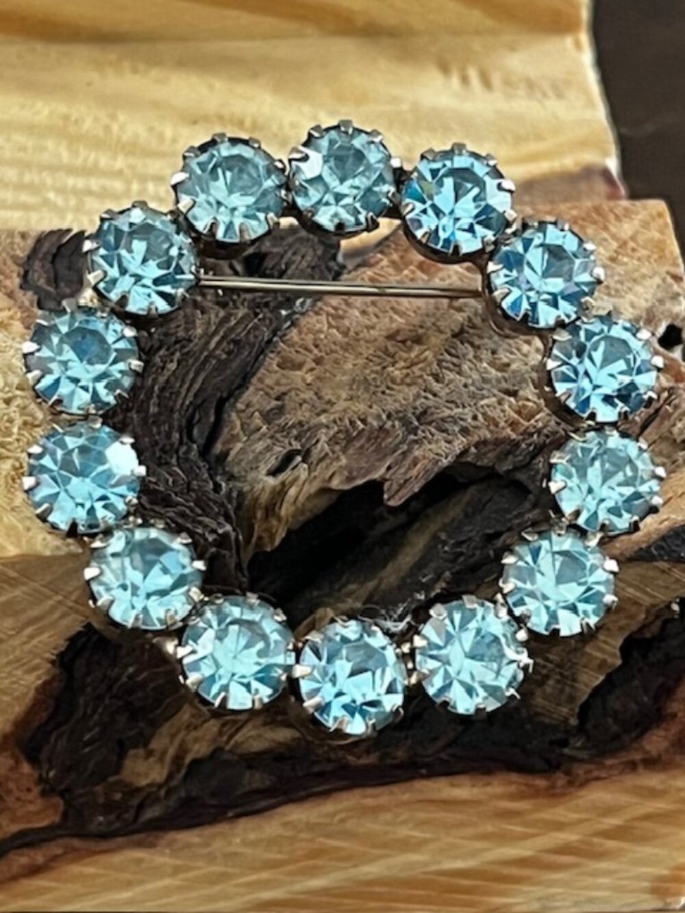 Rhinestone Round Brooch Pin Blue Silver Tone Minimalist